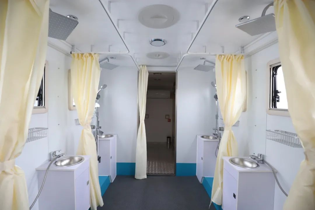 赢多多专用车亮相全球公共安全合作论坛（连云港），为全球普遍安全建设贡献力量