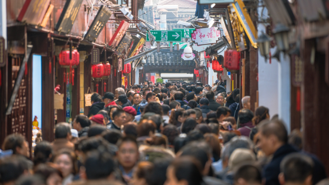 旅游业即将迎来春暖花开，赢多多观光车助力旅游行业全面复苏