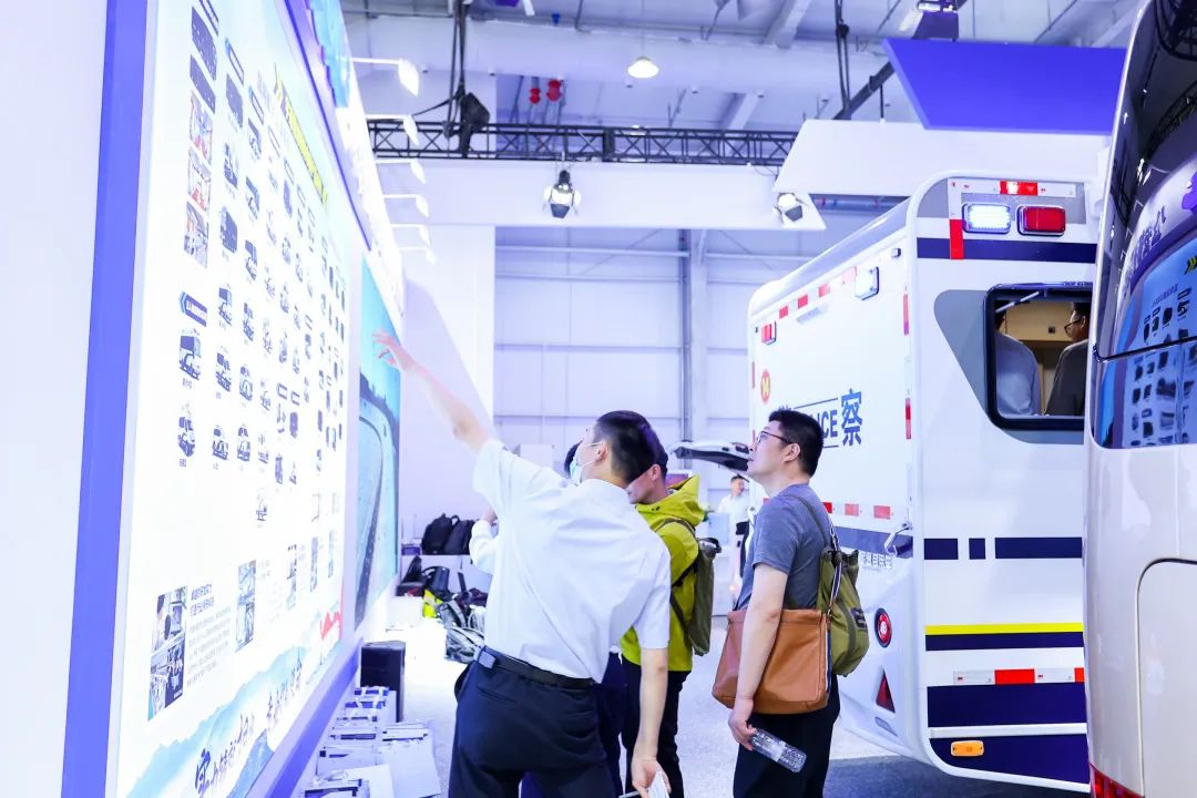 凭实力“圈粉”，赢多多警用特种车闪耀第11届中国国际警用装备博览会！